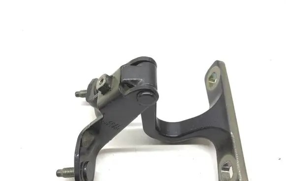 Tesla Model Y Tailgate/trunk/boot hinge 150049400C