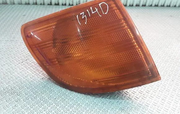 Mercedes-Benz Vito Viano W638 Front indicator light