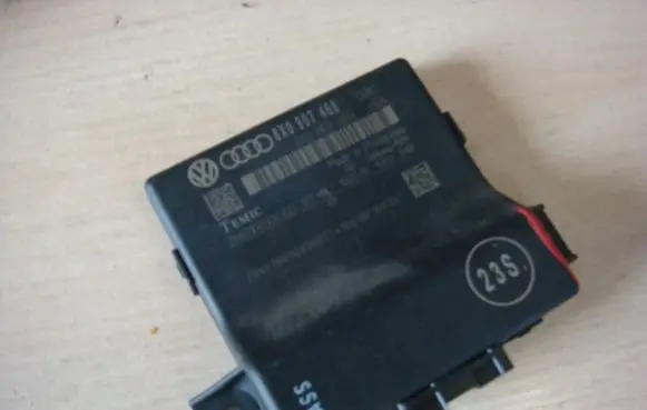 Audi A1 Gateway control module 8X0907468