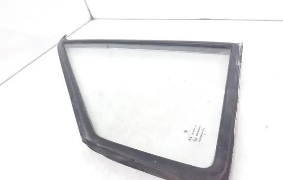 Mercedes-Benz Sprinter W901 W902 W903 W904 Front vent window/glass (coupe) AS2