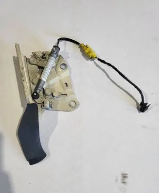 Volkswagen Touran III Pedestrian airbag 5TA823823E 5TA823301D