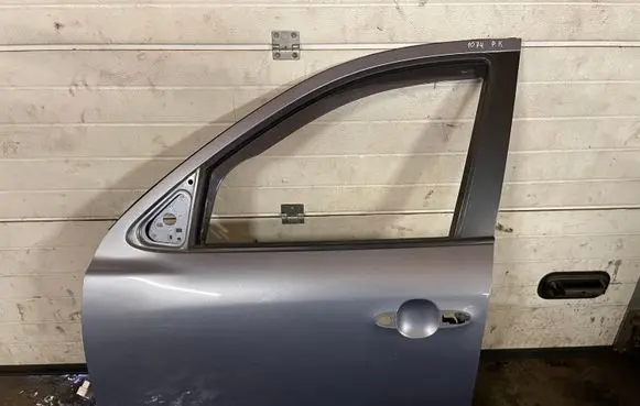 Hyundai Santa Fe Front door