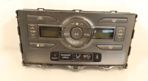 Toyota Auris 150 Interior fan control switch 5590002221