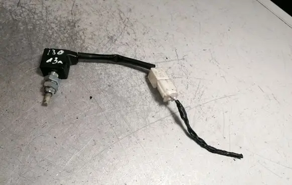 Hyundai i30 Brake pedal sensor switch