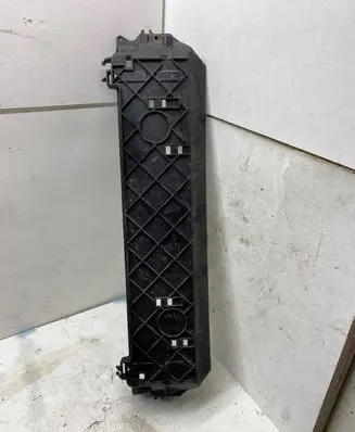 BMW X5 E70 Bottom radiator support slam panel 7795909 R6972001