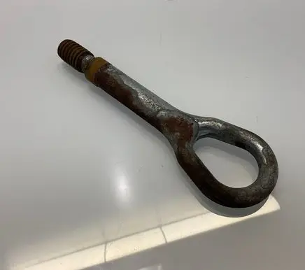 Mercedes-Benz E W211 Towing hook eye A2206280135 2206280135