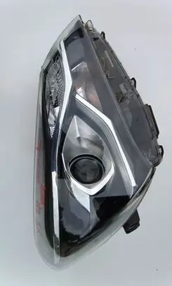 Toyota Yaris Headlight/headlamp