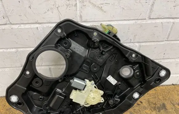 BMW 3 G20 G21 Rear door window regulator with motor 7432236
