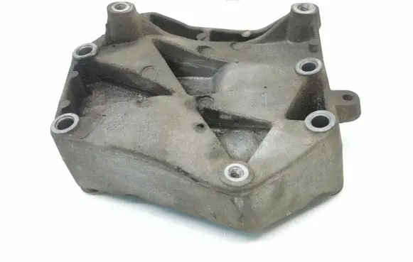 Opel Vectra C A/C compressor mount bracket 55210423 BB13