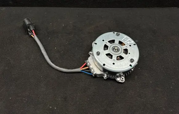 Audi RS6 C8 Fan control module 8W0959455AB 0130707125 1137328524