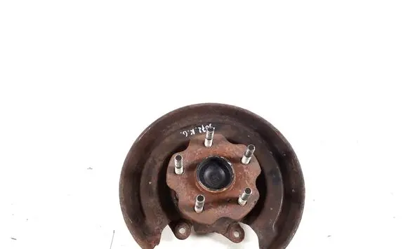 Toyota Auris 150 Rear wheel hub