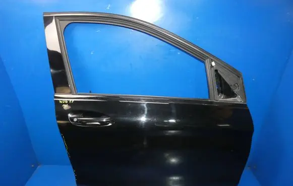 Mercedes-Benz B W246 W242 Front door 