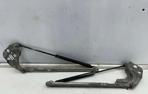 Mercedes-Benz E W210 Engine bonnet/hood hinges a2108800429