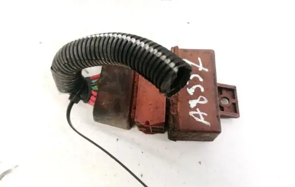Citroen Xantia Fuel injection pump control unit/module 240109