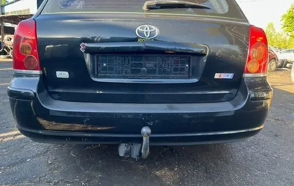 Toyota Avensis Verso Rear bumper 