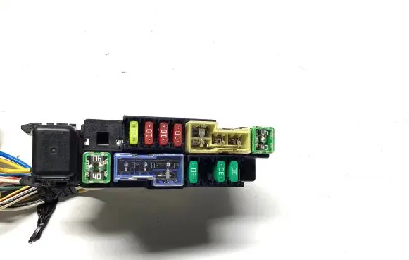 Nissan Qashqai Fuse module
