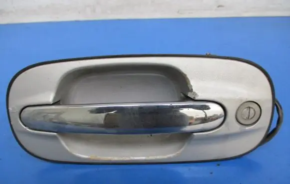Hyundai Trajet Front door exterior handle 82650-3A01