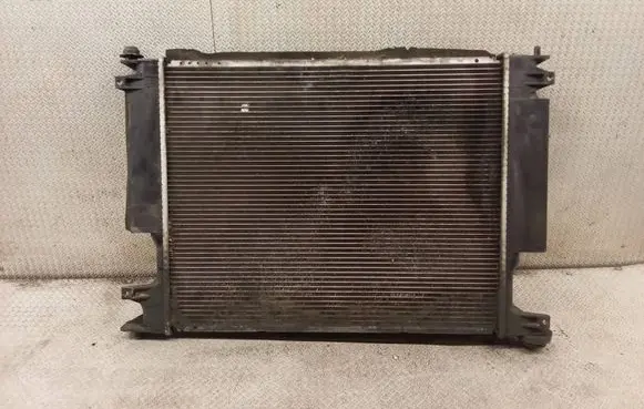 Lexus IS 220D-250-350 Coolant radiator