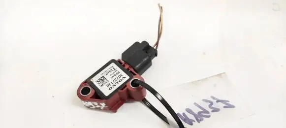 Volvo V50 Airbag deployment crash/impact sensor 30737138