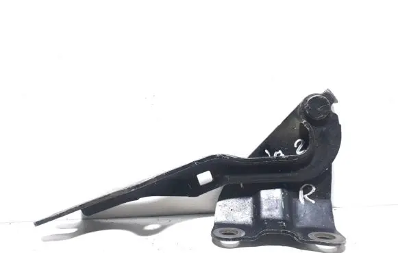 Mazda 2 Engine bonnet/hood hinges