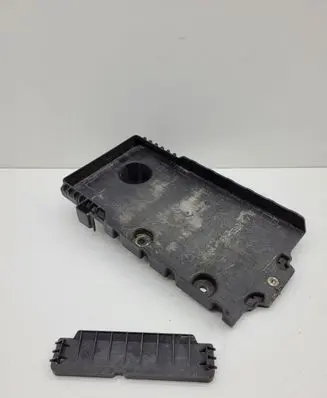 Volvo V40 Battery tray 31301934 31301935