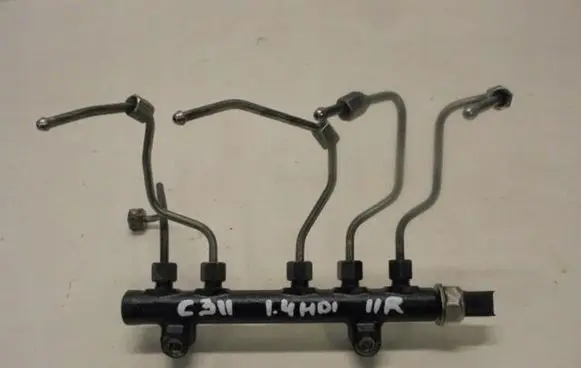 Citroen C3 Fuel main line pipe