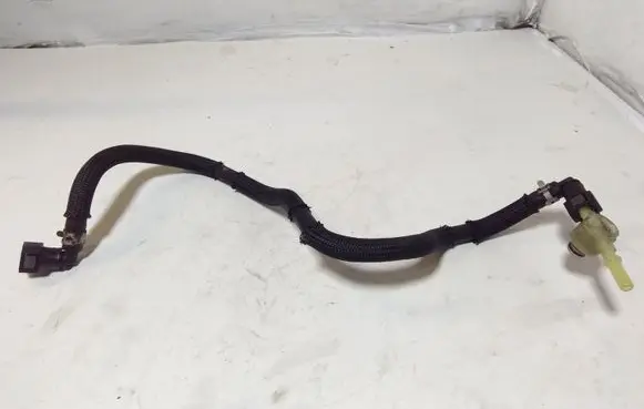 Nissan Qashqai+2 Fuel line/pipe/hose 