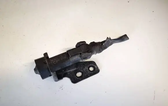 KIA Carens II Bonnet alarm switch sensor 938801d000 93880-1d000