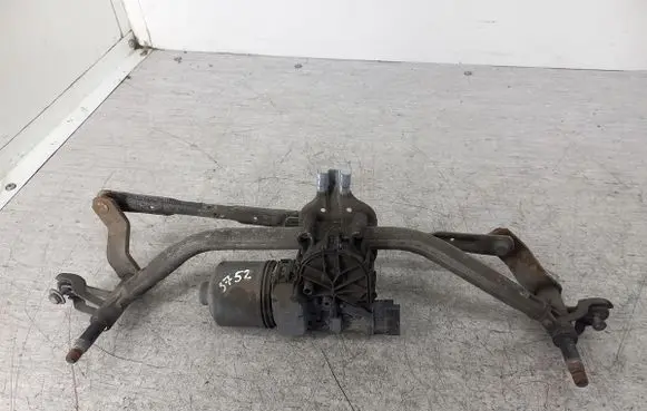 Peugeot 207 Front wiper linkage 