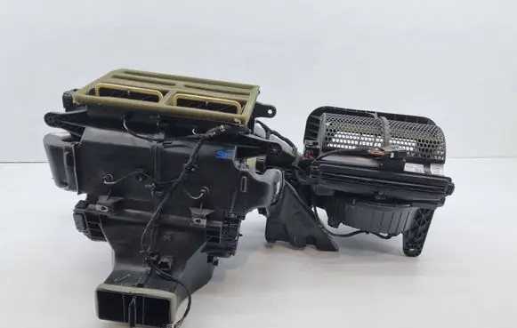Jeep Grand Cherokee WL Interior heater climate box assembly 68459468AE PM23500111 MY931005