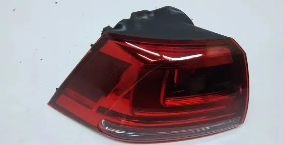 Volkswagen Golf VII Rear/tail lights 5G0945095N