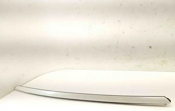 Citroen DS5 Windshield trim 9687248080