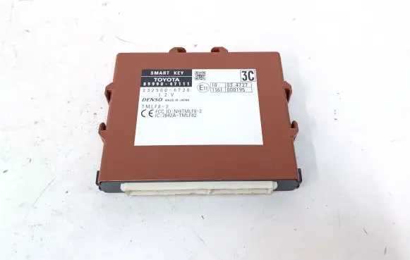 Toyota Prius+ (ZVW40) Keyless (KESSY) go control unit/module 8999047111 2325006720