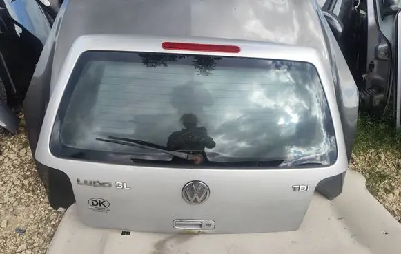 Volkswagen Lupo Tailgate/trunk/boot lid LR7X