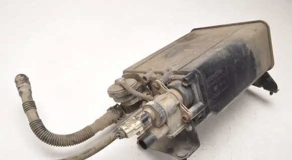 Toyota Tundra I Active carbon filter fuel vapour canister 77740-0C020