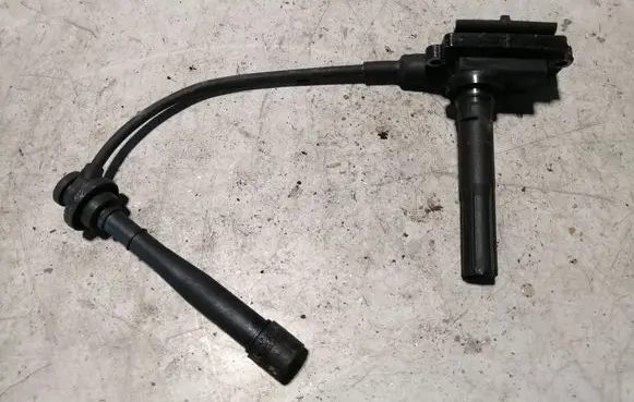 Suzuki Swift I High voltage ignition coil