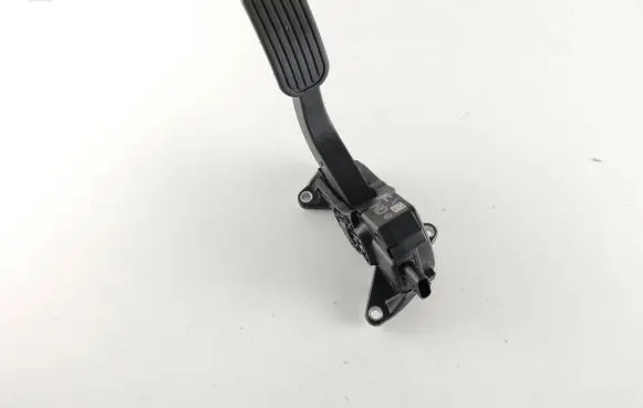 Toyota C-HR I Accelerator throttle pedal 78110F4021 24920790067 19127A2