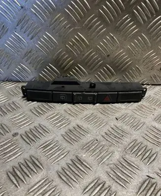 Chrysler Voyager A set of switches 04685925AA