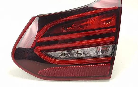 Mercedes-Benz C W205 Tailgate rear/tail lights A2059064705