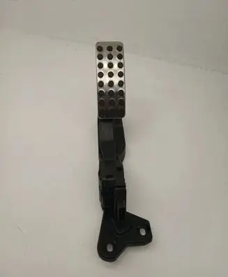 Mercedes-Benz GLE (W166 - C292) Accelerator throttle pedal A2923000100