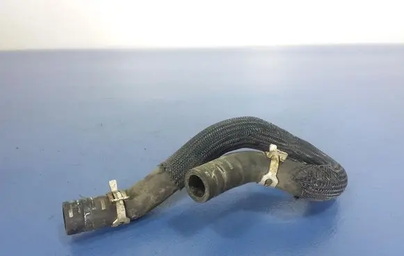 Peugeot 607 Engine coolant pipe/hose