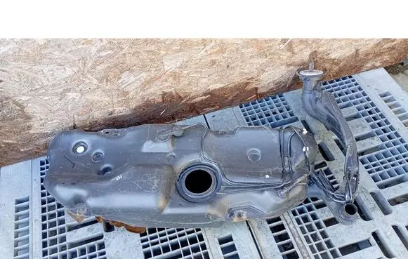 Peugeot 206 CC Fuel tank 9636667080