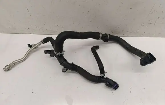Mercedes-Benz A W177 Engine coolant pipe/hose A2822032600