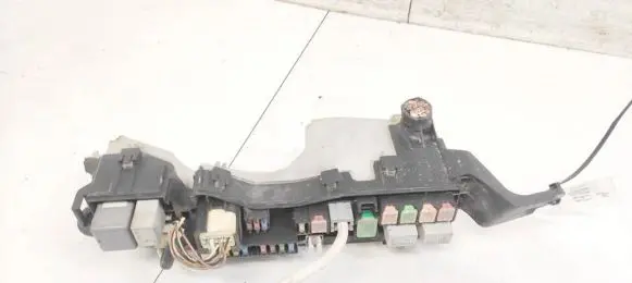 Toyota Corolla Verso AR10 Fuse box set
