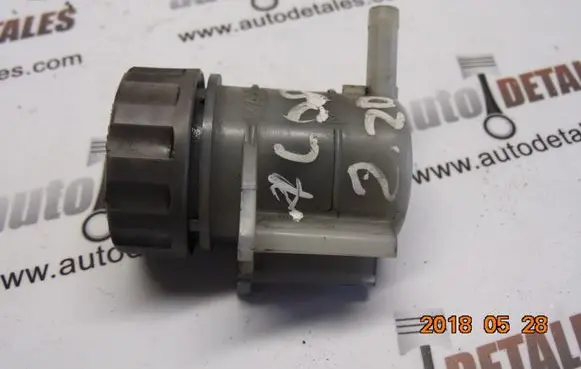 Honda Accord Clutch fluid reservoir/tank 