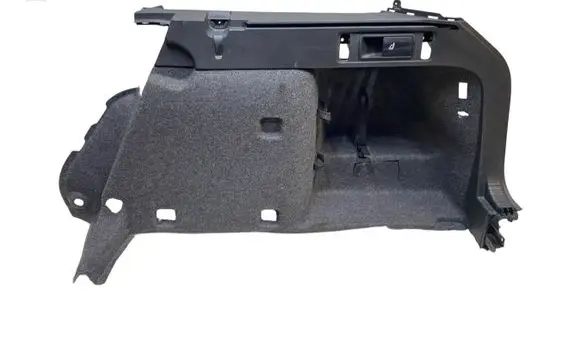Trunk/boot side trim panel