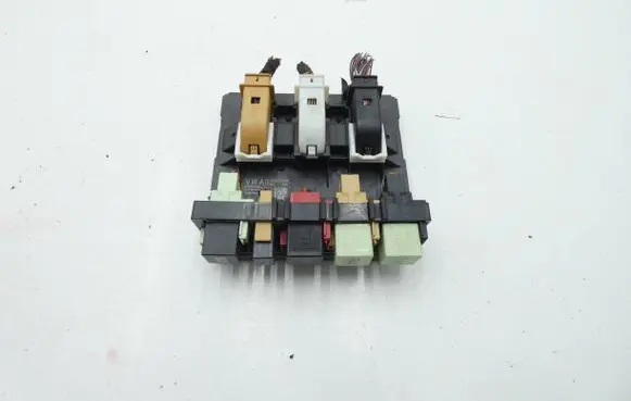 Volkswagen Tiguan Comfort/convenience module 5K0937086M