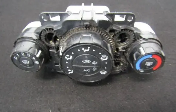 Ford Fiesta Climate control unit 6a6119980bg 6a61-19980-bg