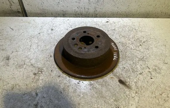 Toyota Avensis Verso Rear brake disc