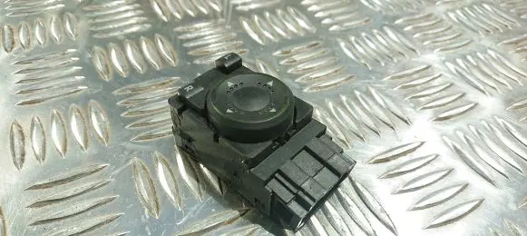 Volkswagen PASSAT B5 Other switches/knobs/shifts 3B1959565